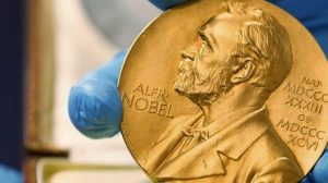 Bu zamana qədər 4 Laureat Nobel Mükafatından imtina etməyə məcbur edilib